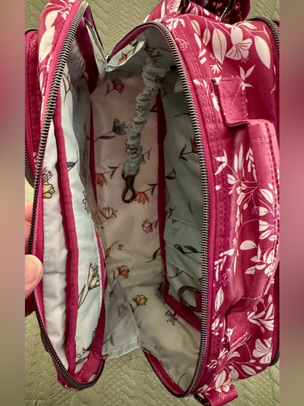 Lug Rider Crossbody w/Top Handle Bag Flourish Berry EUC - Picture 7 of 16